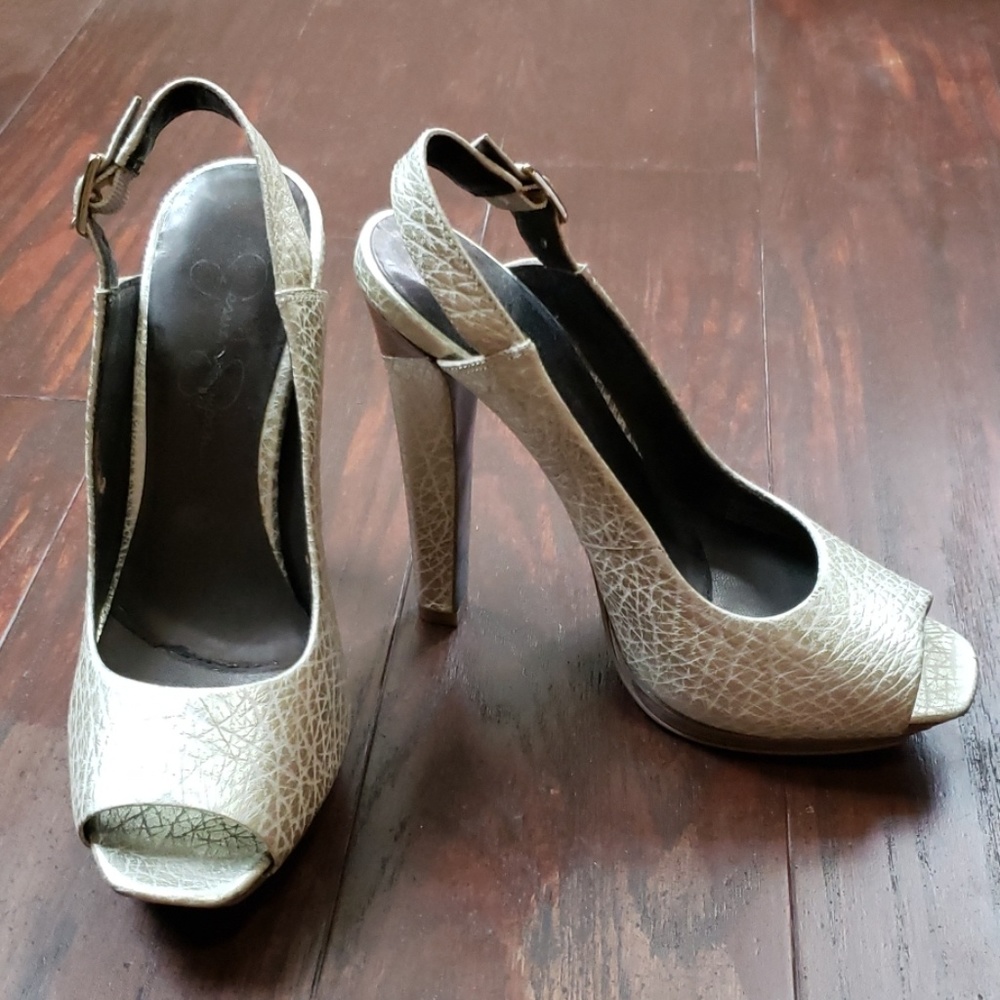 Jessica Simpson high heels